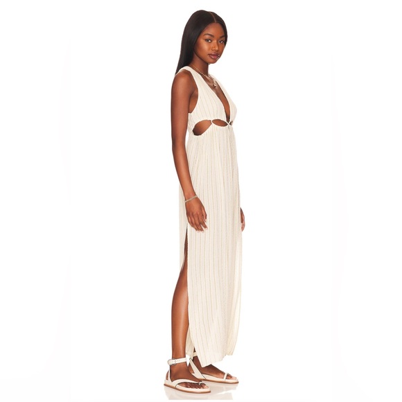 NWT Rafael Cover Up Dress in Tapioca from
L*SPACE in M - Picture 3 of 9